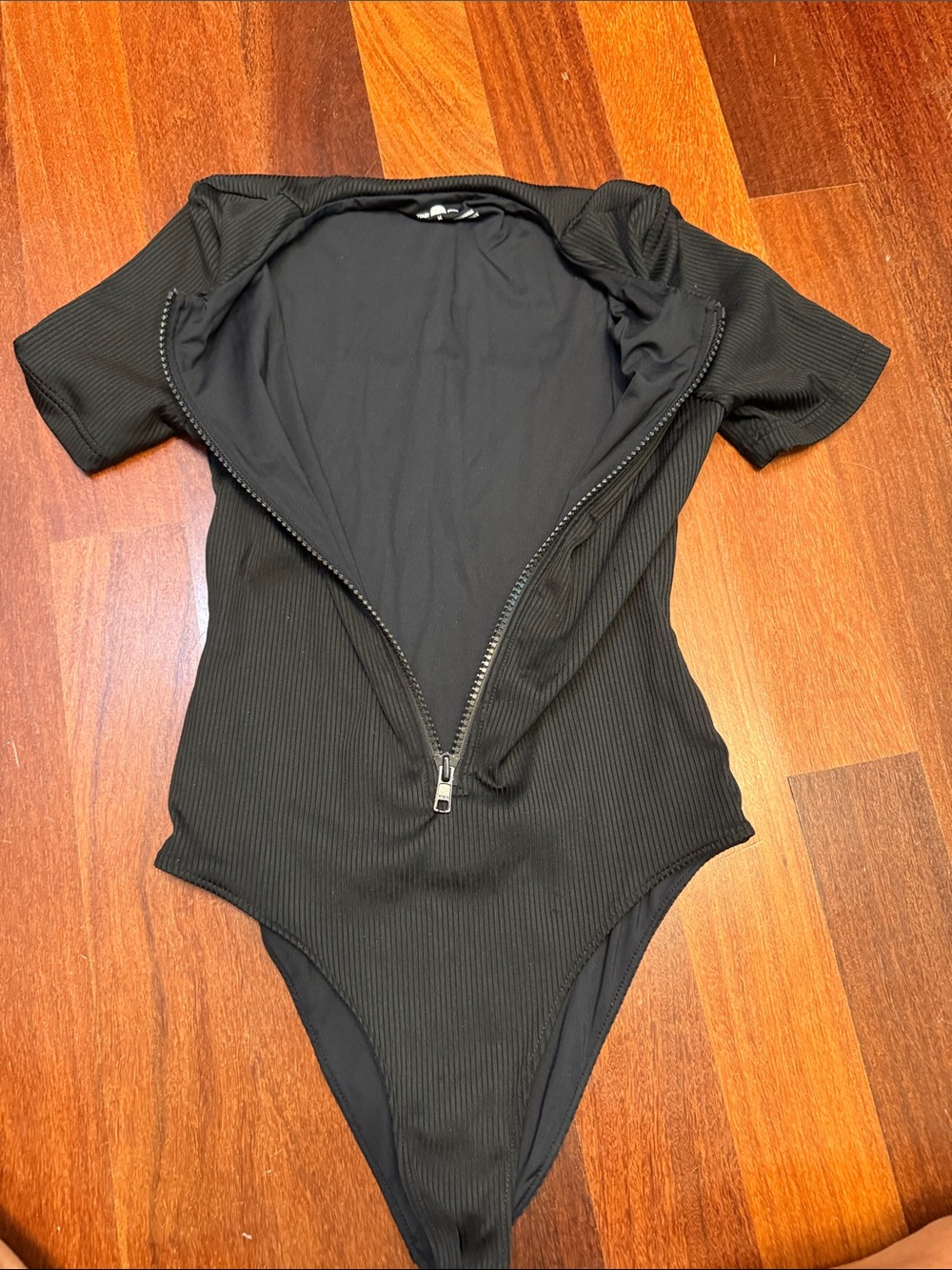 Toast Swim Black Ribbed One-Piece Swimsuit with Front Zip, size Medium - Picture 5 of 7